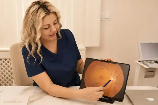 Gözde şeker hastalığı (diyabetik retinopati) görüntülemesi